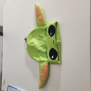 Dinsey Star Wars Mandalorian beanie hat one size NEW BABY YODA GOGRU NWT